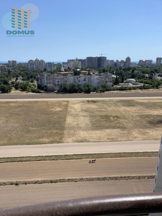 Продам 2-х комн в 66 Жемчужина на Краснова! Вид на Ипподром!