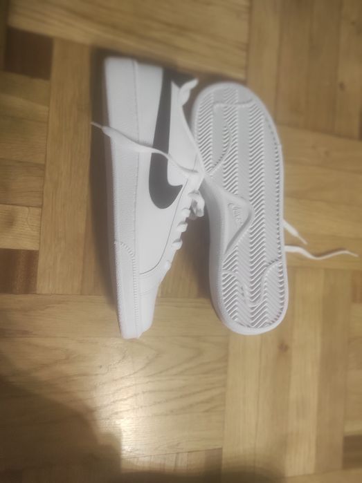 Nike sneakersy białe 44-45 UE