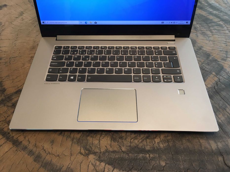 Portátil Lenovo Ideapad 530S