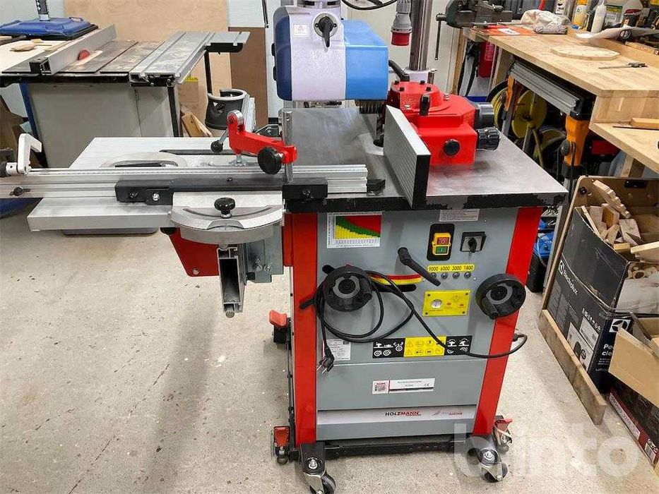 Фрезерний верстат по дереву Holzmann FS 200S