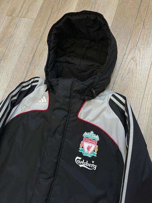 Куртка adidas Liverpool Л размер