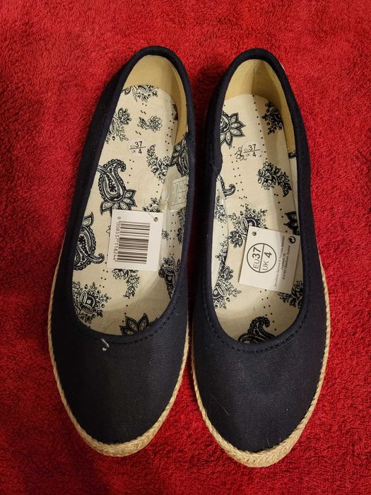 Baleriny granatowe r.37