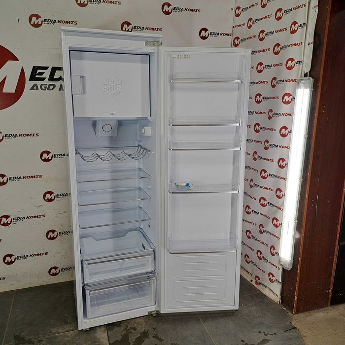 Lodówka Hoover HBOD 174/N [12m-cy gwar] E/178cm wys/286lit/40dB