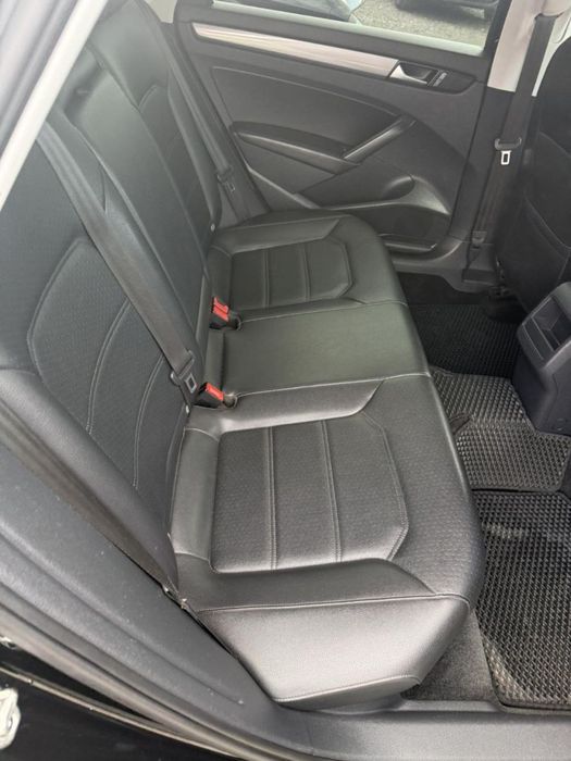 Продам Volkswagen Passat B7 2015