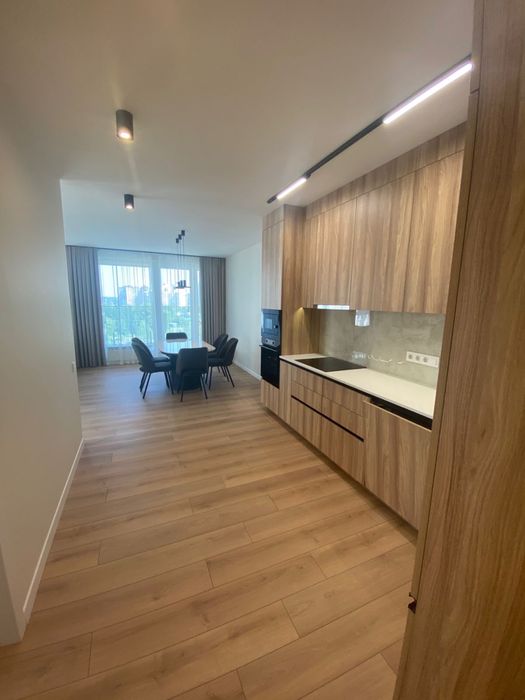 Перша оренда 3-кімнатна 110 м² у ЖК 31 на Драгоманова