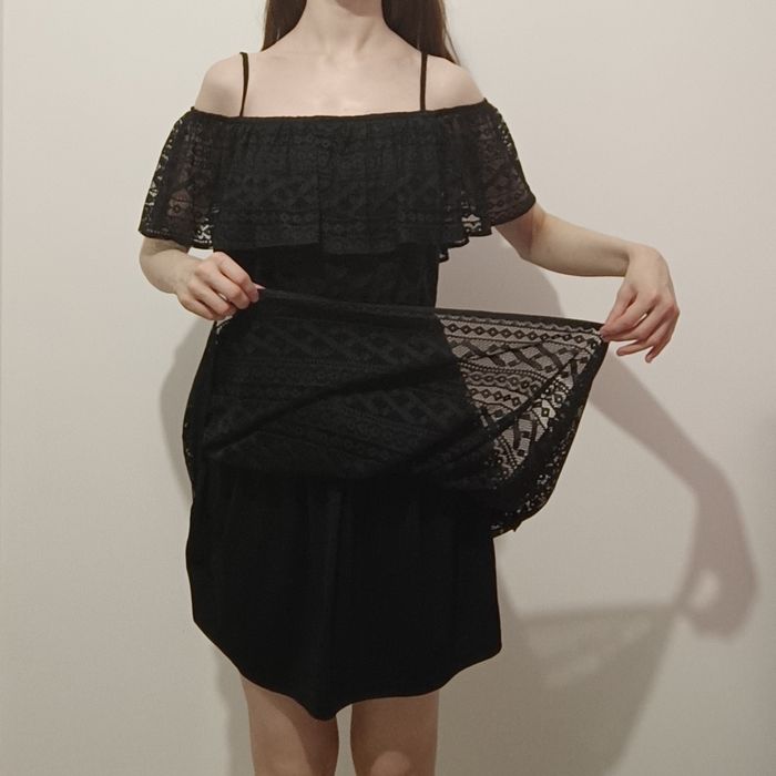 Сукня чорна літня