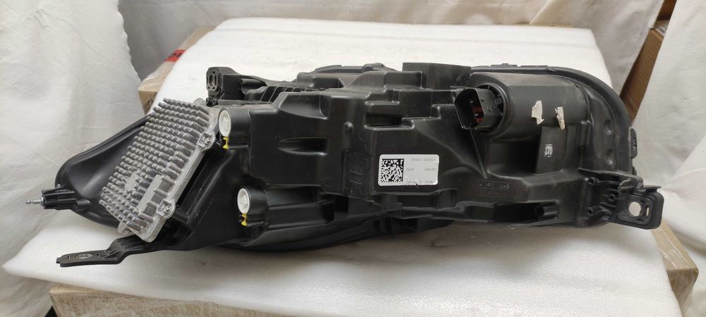 Фара оригина бу Jaguar XE X760 Full LED EURO MID LX7313W029