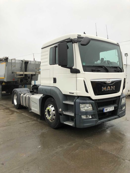 usługi transportowo sprzętowe przewozy wynajem prace