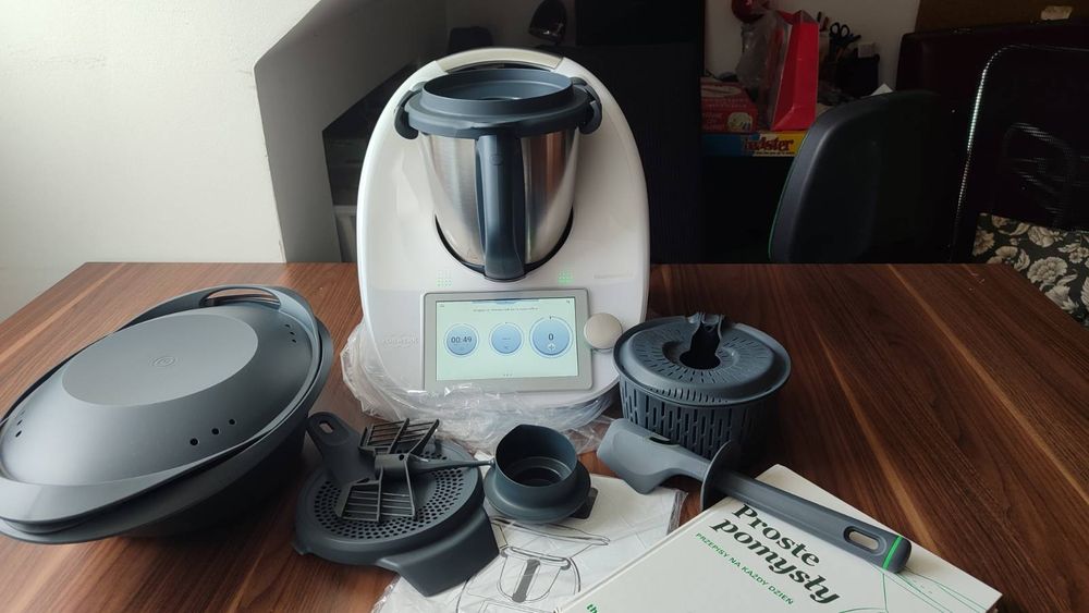 Thermomix TM6 z 2021 roku