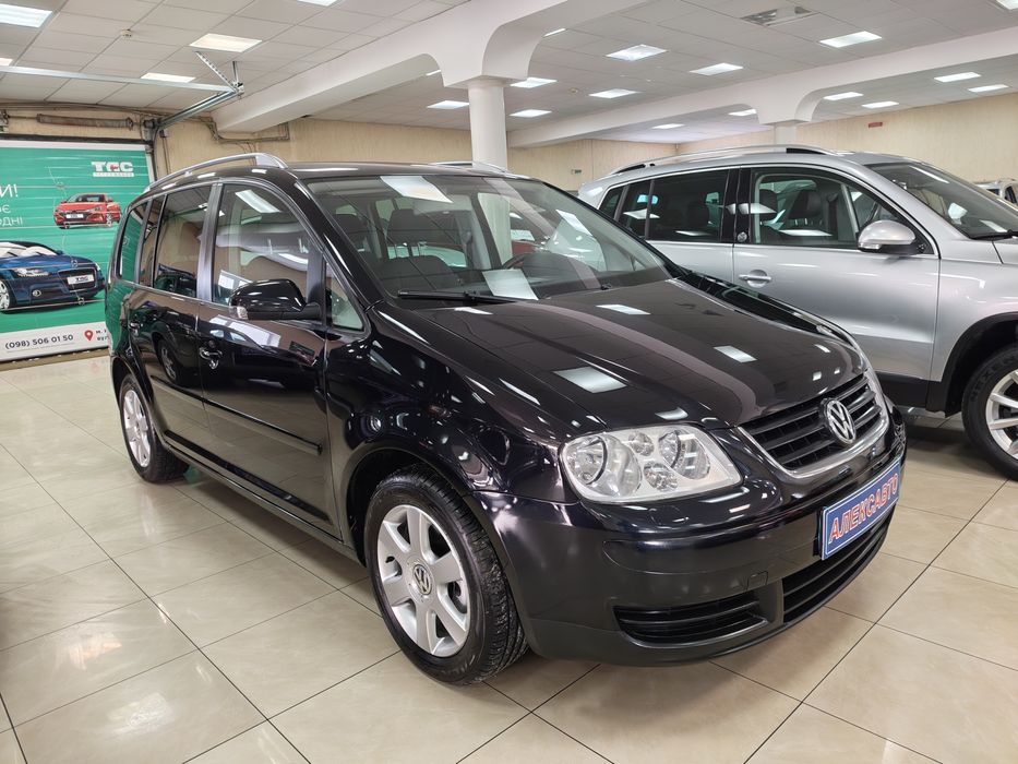 Volkswagen Touran 1.6МРі 8V 5МКПП 2006 р.в. (102 к.с.)