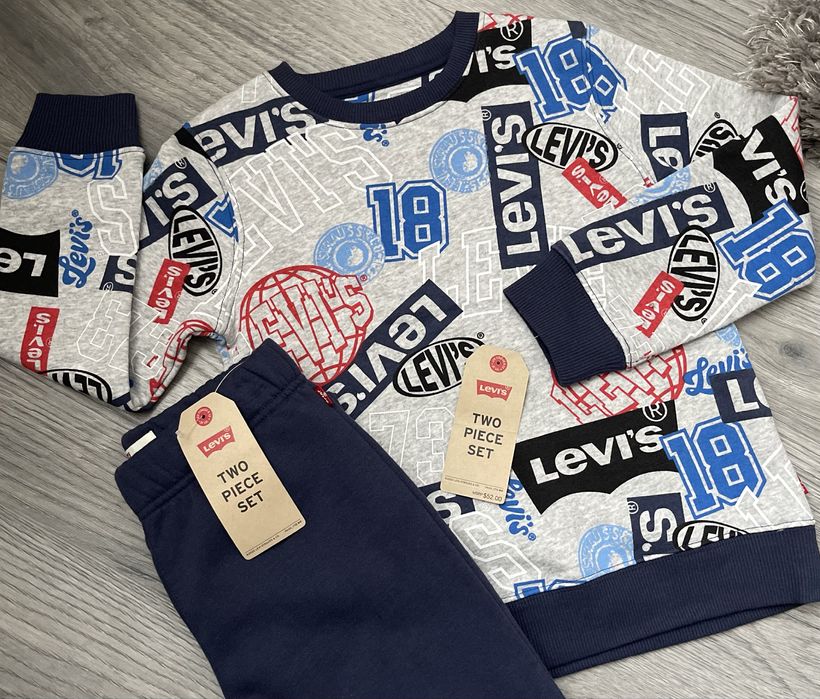 Дитячий костюм Levi's, розмір на 6-7 років (116-122 см). НОВИЙ.