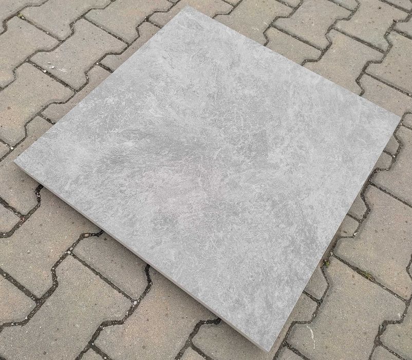 Płytki gresowe - tarasowe o wymiarach  60x60x2cm