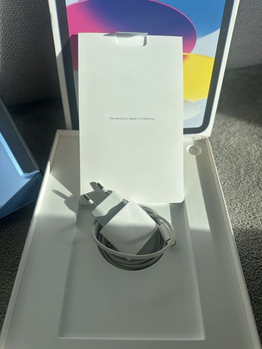 ipad 10 geração 64GB com caixa e carregador