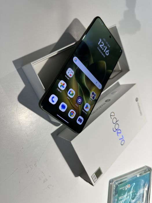 Motorola Edge 70, gwarnacja, pudelko