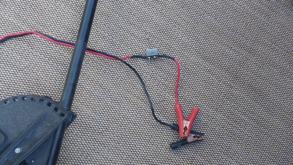 Silnik elektryczny wędkarski