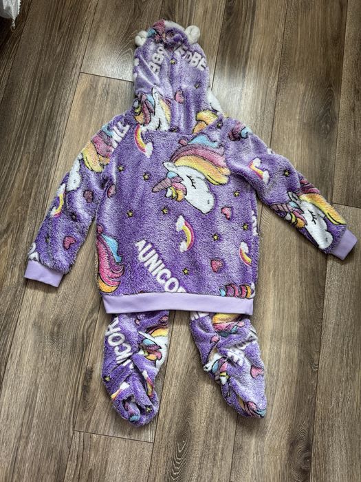 Продам піжами для дівчинки