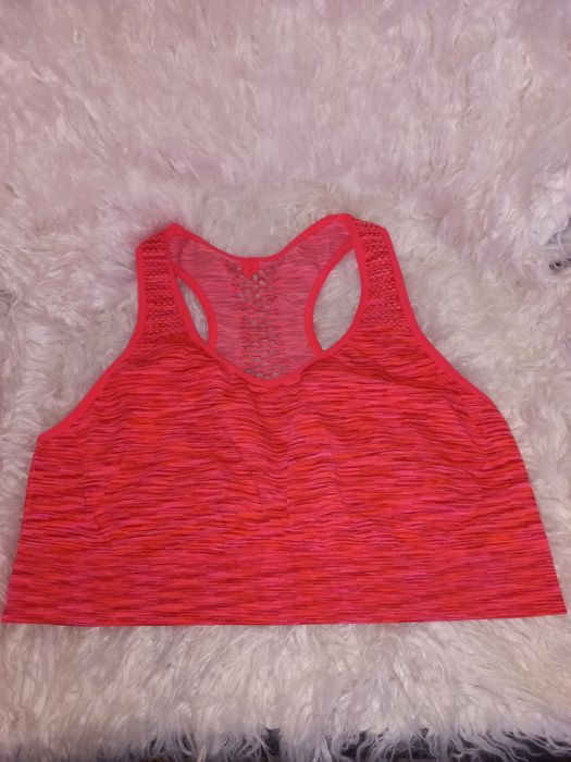 Топ спортивний Workout