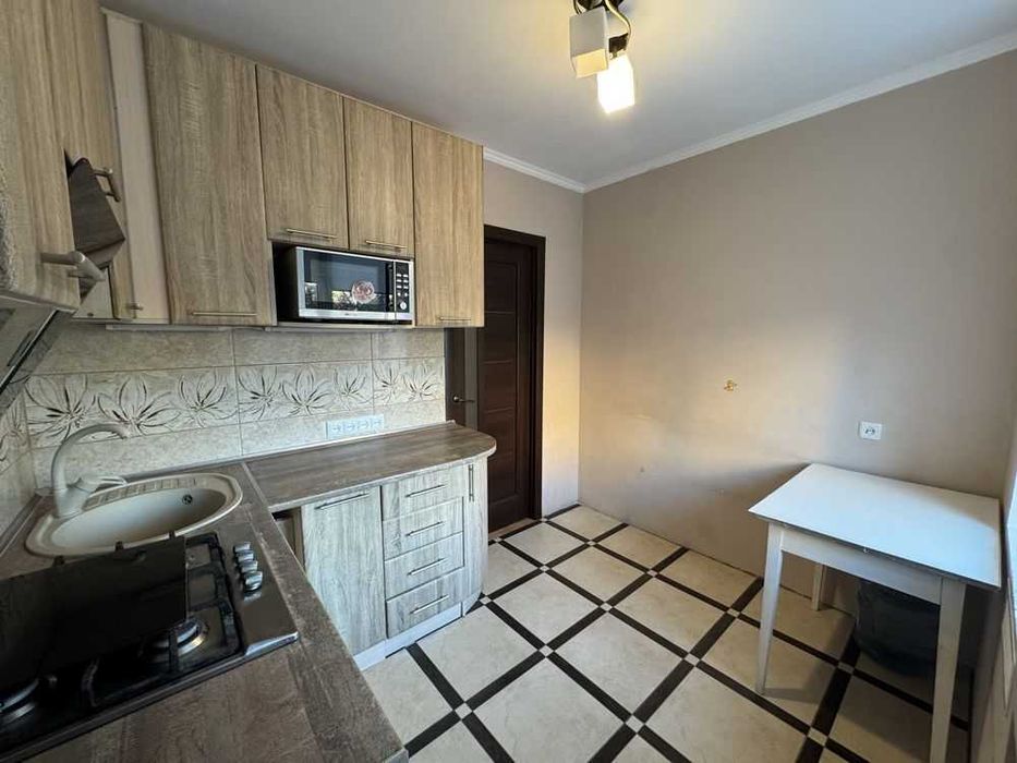 2-к де все поруч: школа, садок, транспорт в радіусі 5 хвилин ID: 4118