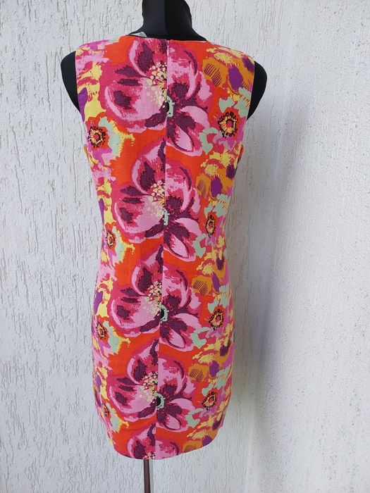 PEACOCKS Sukienka w kwiaty roz M.