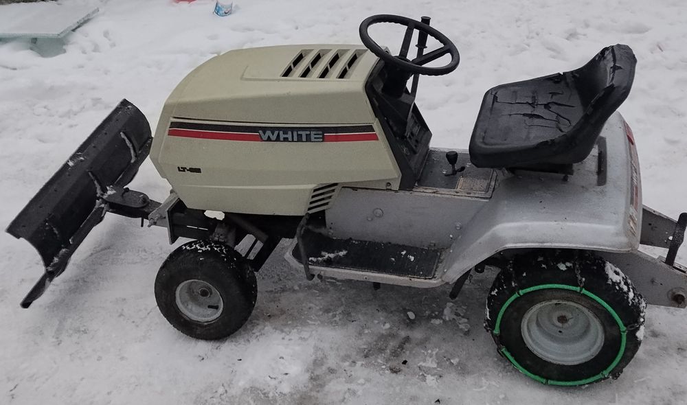 Traktorek kosiarka WHITE MTD Silnik Briggs 11.5 z pługiem brak Kosiska