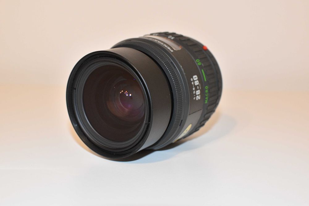 Pentax-F 28-80 F3.5-4.5