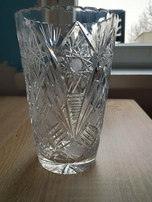Wazon kryształowy vintage 21 cm.