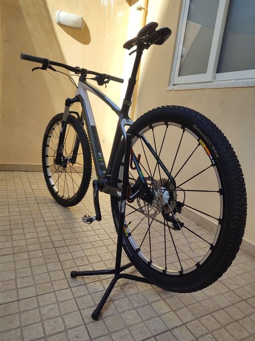 Bicicleta coluer nucleus carbono