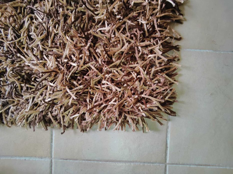 Tapete Rubilar Shaggy 160x230cm em excelente estado