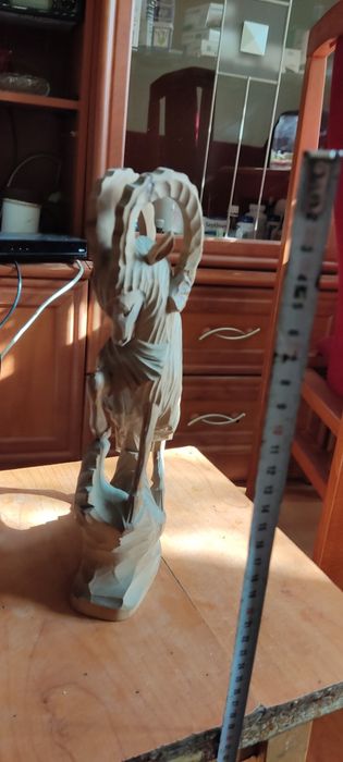 Figurka Kozioł drewniany