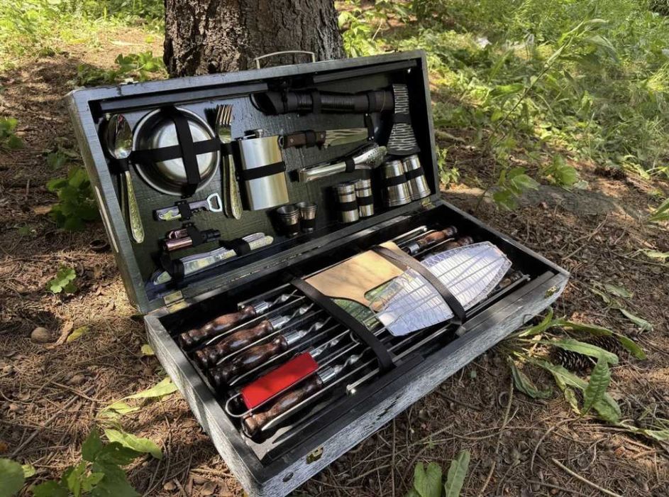 НЕЙМОВІРНИЙ подарунковий набір шампурів в кейсі! Для справжніх Героїв!