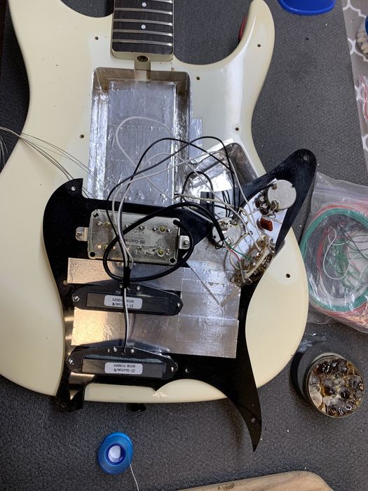 Електрогітара Fernandes  REVOLVER FR-55 SSH с floyd rose / Japan