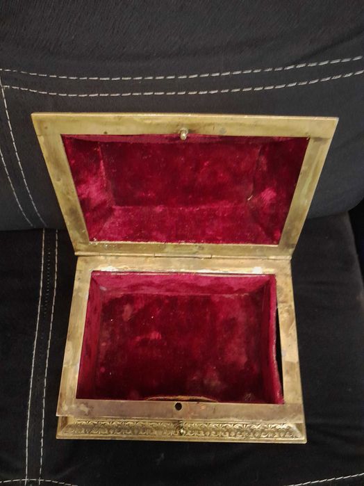 szkatuła z brązu stara szkatuła na biżuterię