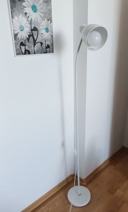 Lampa Podłogowa Biała