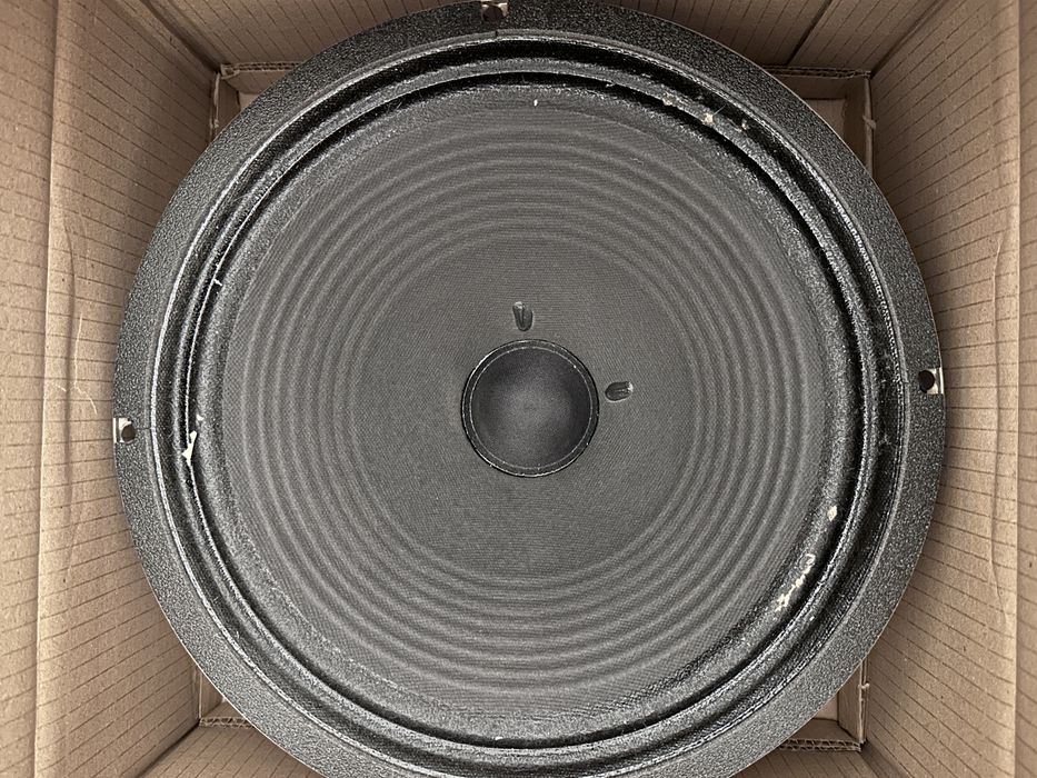 Par 2 Celestion vintage 30 made in UK 16ohm