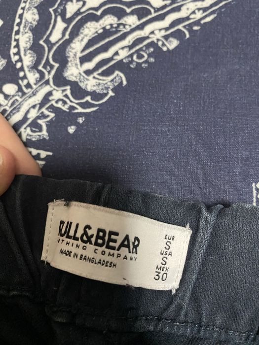 Calças pull&bear