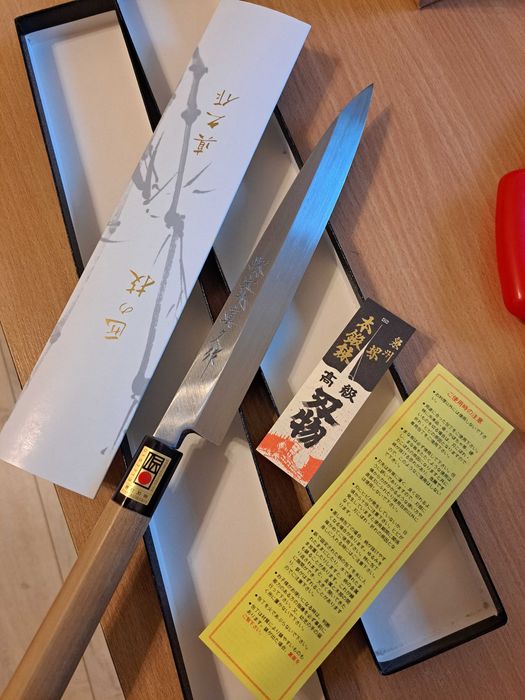 Nóż do sushi, sashimi - MAC HO-FK-240