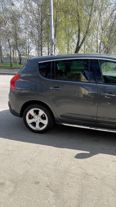 Продам Peugeot 3008