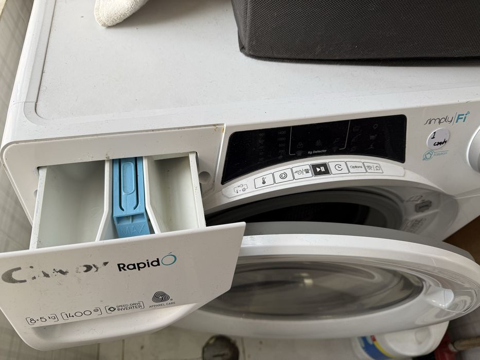 Máquina lava e seca Candy