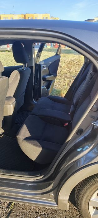 Honda Civic 1.8 + gaz (nowe opony wielosezonowe)