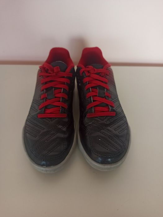 Buty do piłki nożnej KIPSTA Agility 100 TF rozm. 29