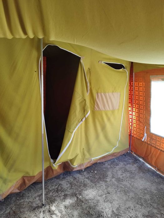 Tenda de campismo 2 quartos+sala+cozinha