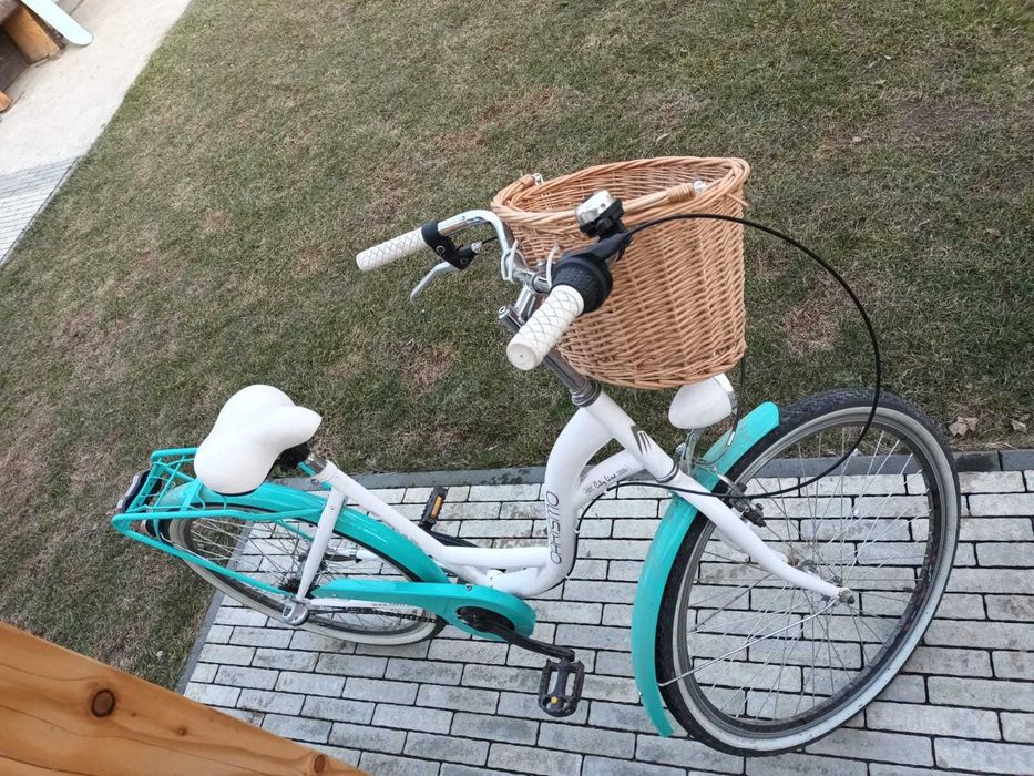 Rower damski z koszykiem