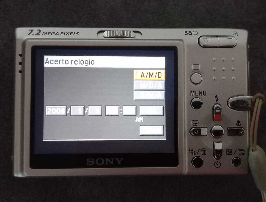 Câmara Digital Vintage - Sony Cyber-shot DSC-T10 – Para Peças ou reparação – Y2K