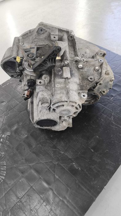 Caixa de Velocidades 6Velocidades manual diesel  SEAT/Audi/skoda Ref: PDT