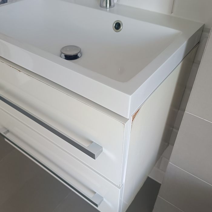 Zestaw umywalka zlew kran  60 cm