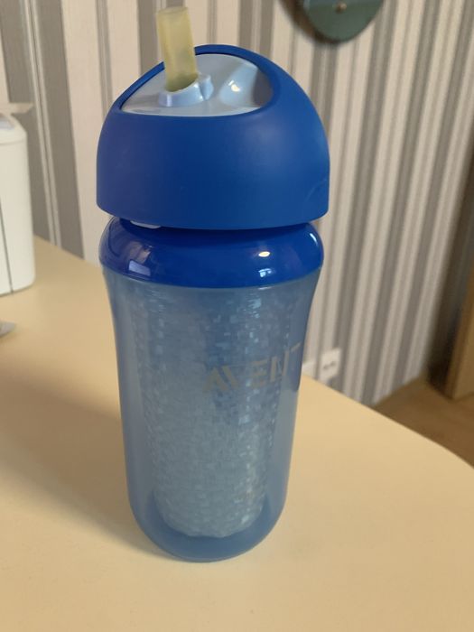 Термочашка с трубочкой