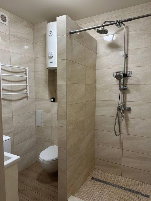 Здається подобово квартира в жк республіка