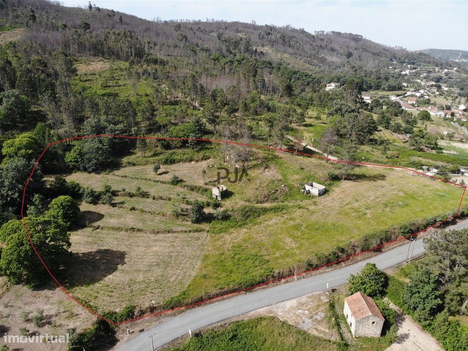 Terreno com 1Ha em  Aldeia Soito de Vide , Penalva do Castelo — Castelo de Penalva, Viseu
