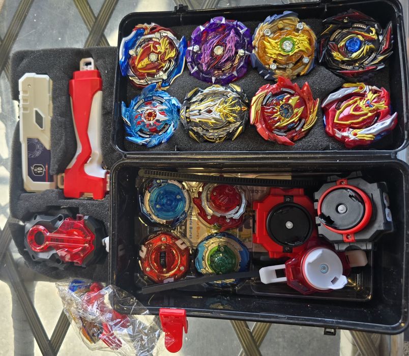 Набір Бейблейд Beyblade Комплек 12шт Вовчків 3 запуску