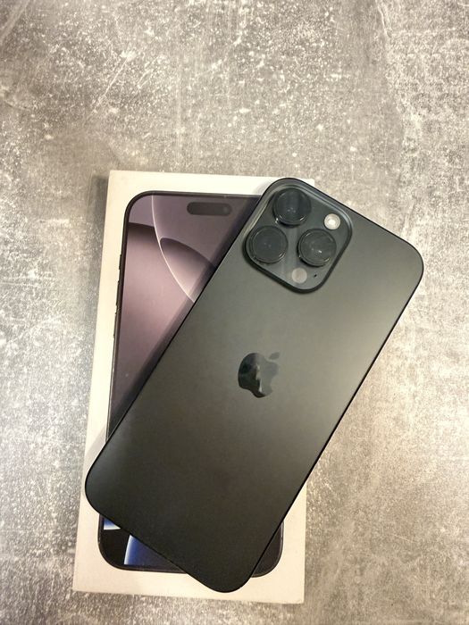 IPhone 16 pro max 256